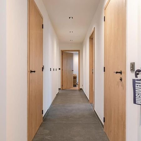 Huswell - Luxurious Apartment With Parking Бернем Екстер'єр фото