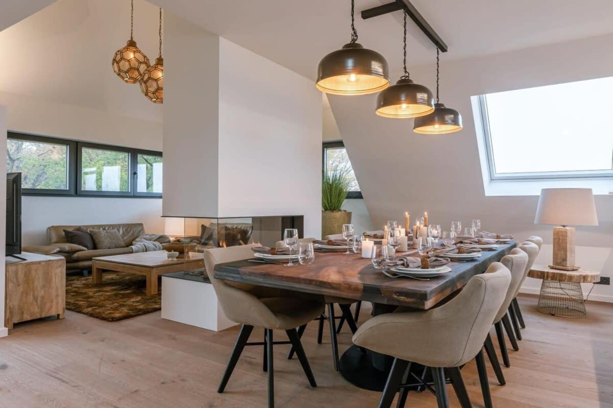 Huswell - Luxurious Apartment With Parking Бернем Екстер'єр фото
