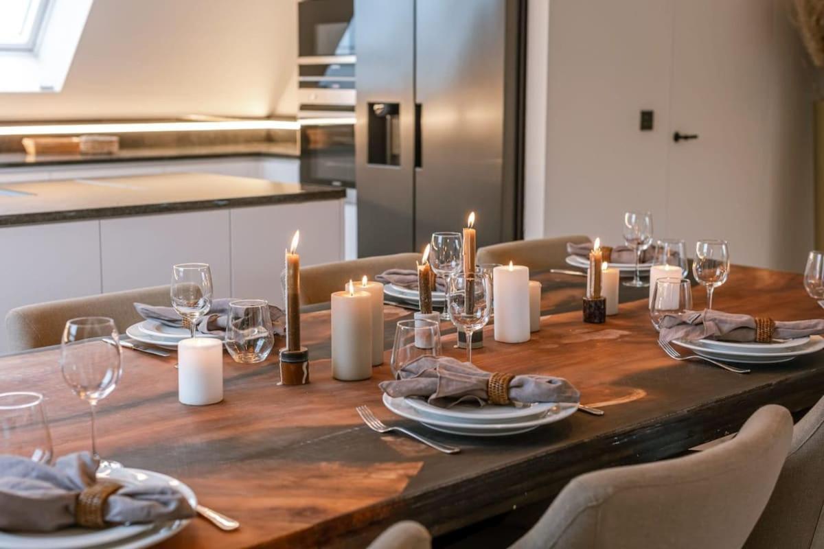 Huswell - Luxurious Apartment With Parking Бернем Екстер'єр фото