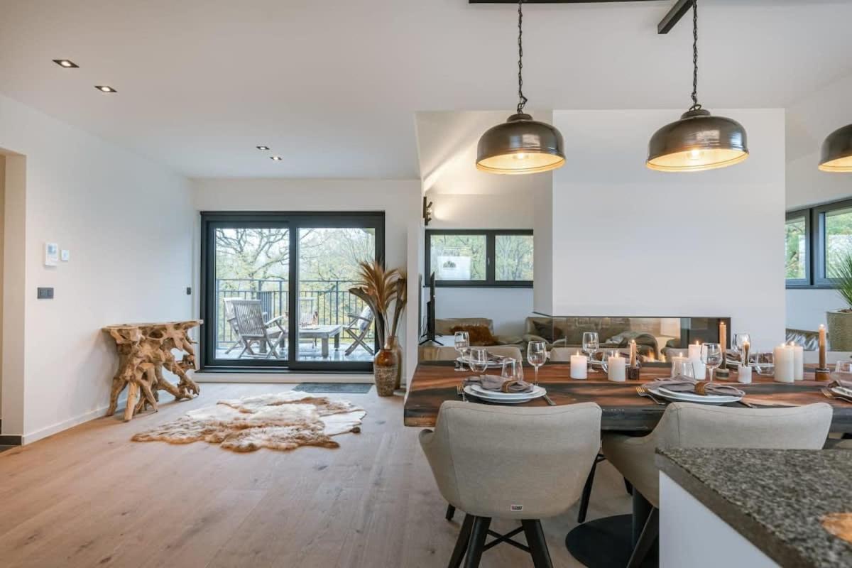 Huswell - Luxurious Apartment With Parking Бернем Екстер'єр фото